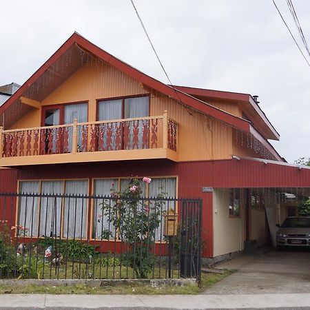 Casa Chilhue - Hostal Residencial Castro Exterior foto